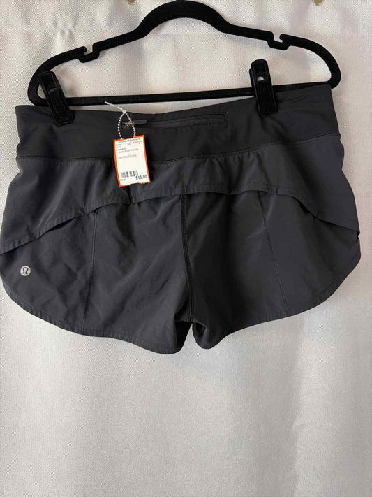 Lululemon Black Booth Rentals Shorts