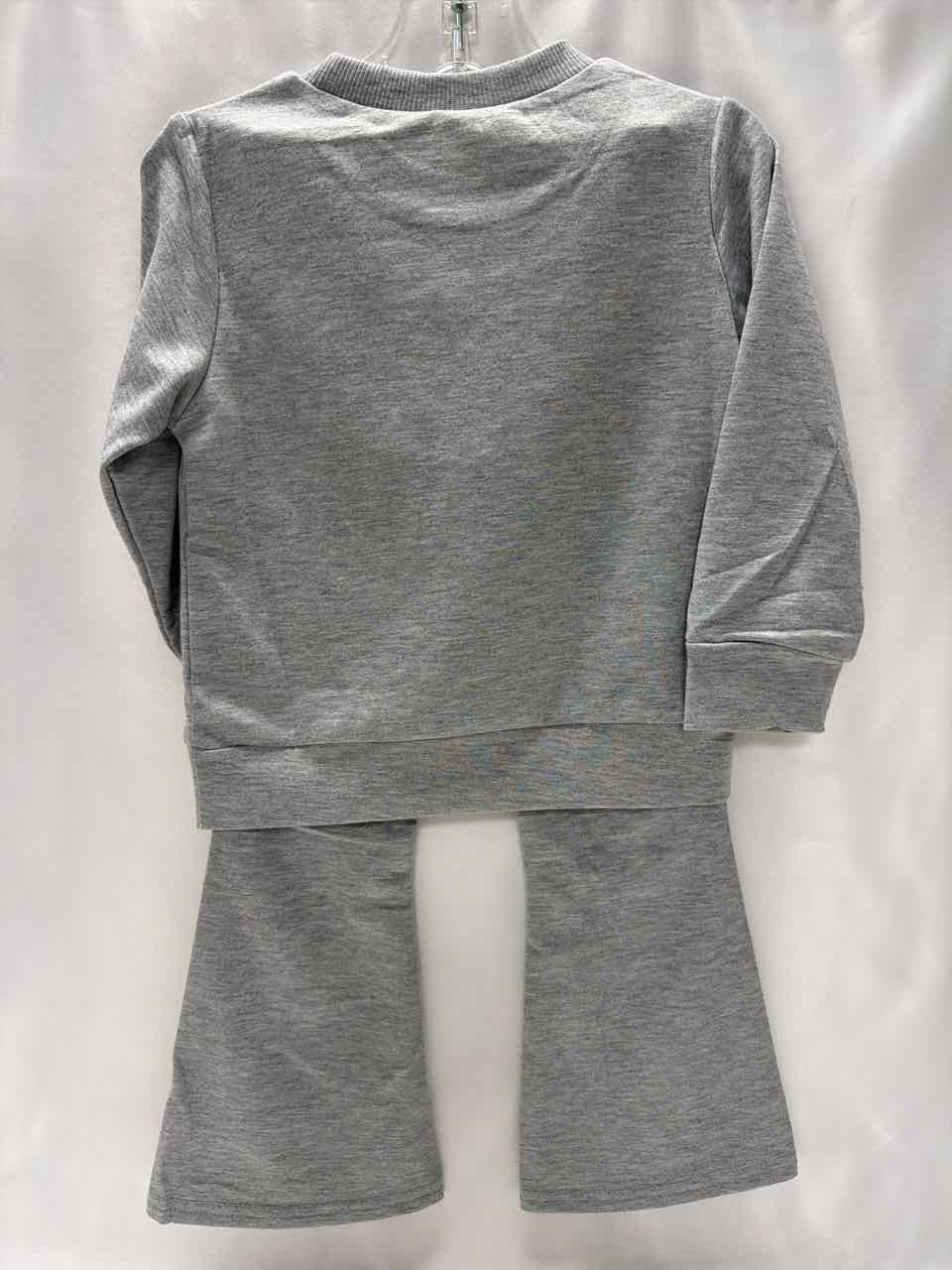 Size 3T Gray Outfit -2pc