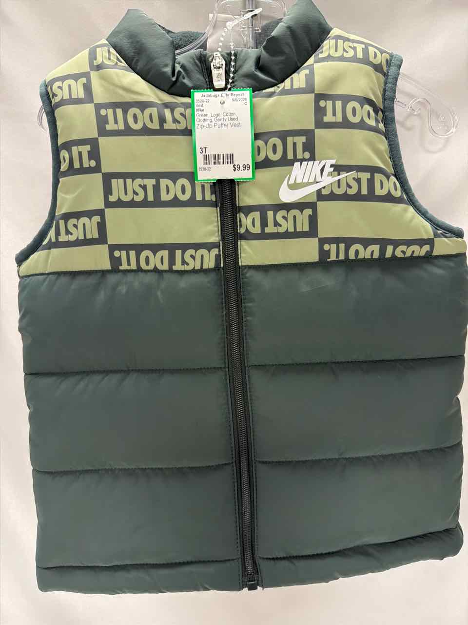 Nike Size 3T Green Gently Used Vest