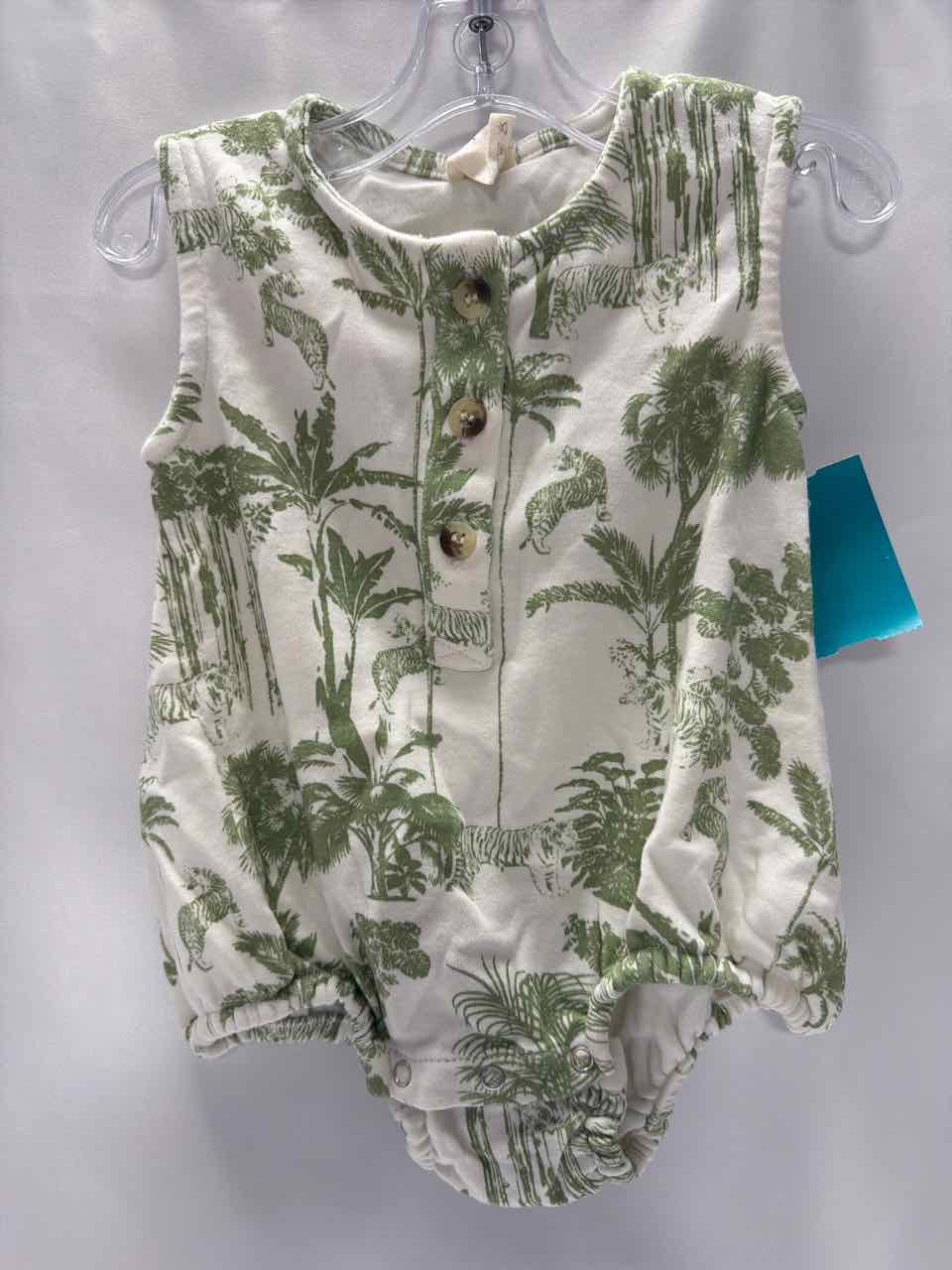 Kate Quinn Size 3-6 months Romper- Casual