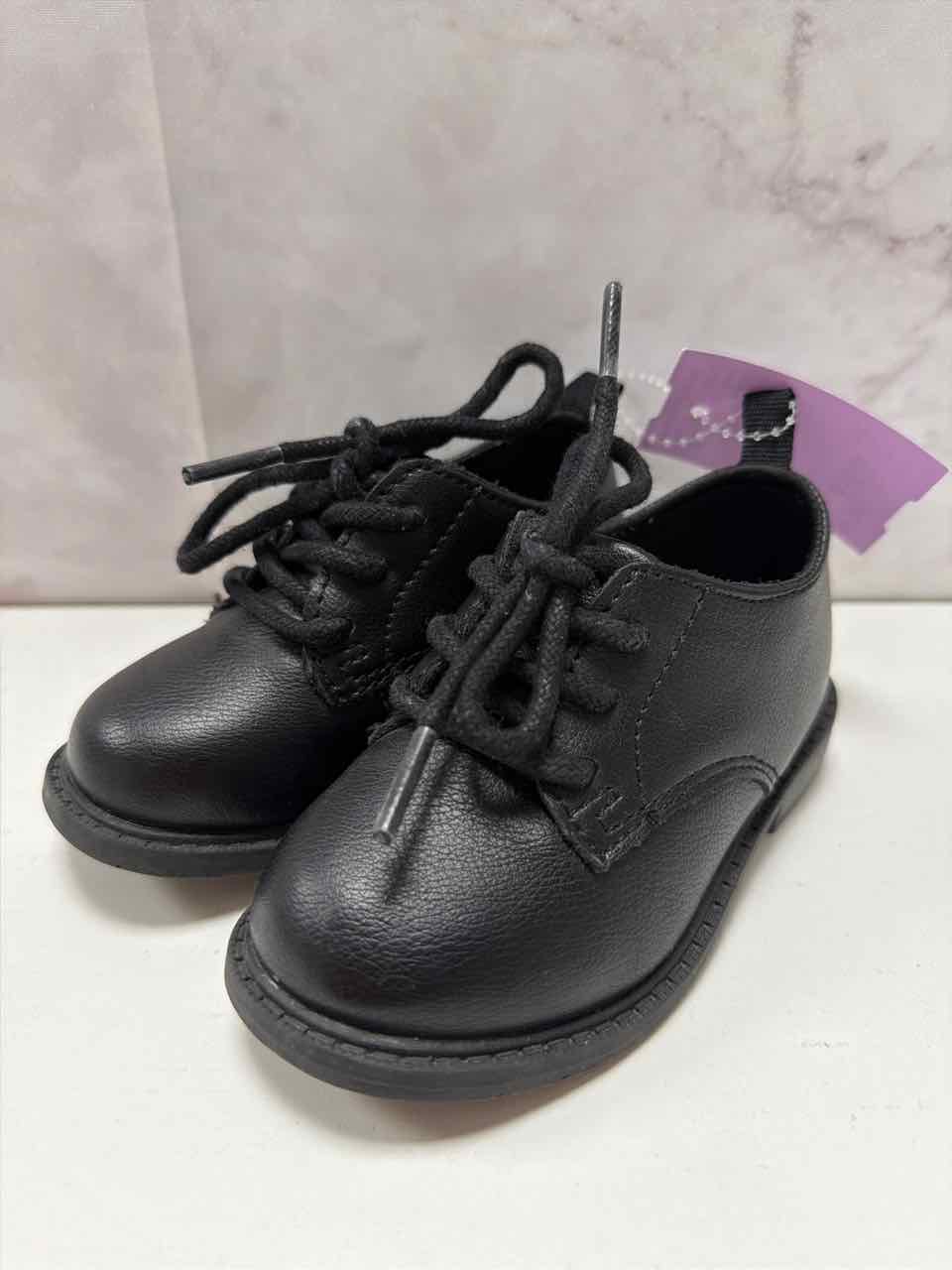 Carter's Shoe Sizes 5C Black Shoes- Casual