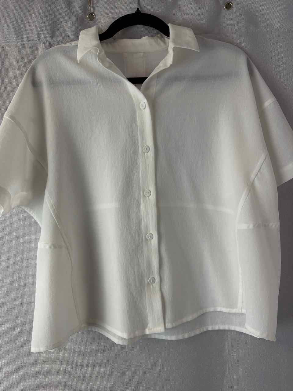 Lululemon White Shirt