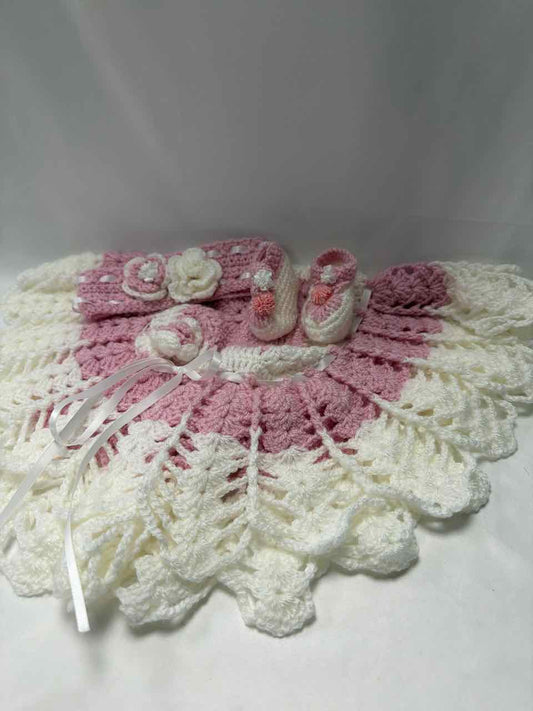 Size Newborn Pink Newborn Photo Set