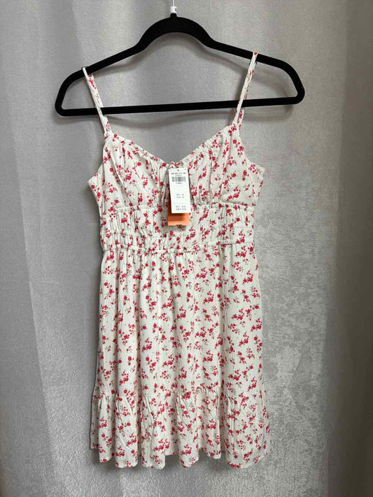 Size X-Small White Dress- Casual